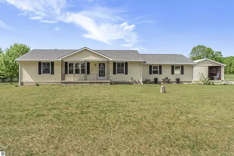 2315 Musser Rd, Mancelona, MI 49659