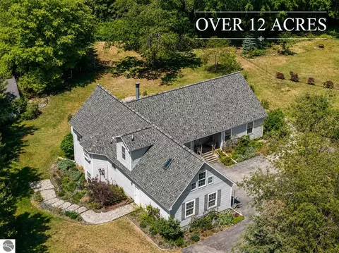 6351 Cherry Blossom Dr, Traverse City, MI 49685
