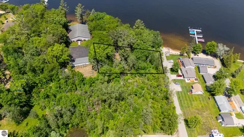 111 9th St, Prudenville, MI 48651