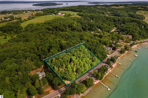 00 Center Rd, Traverse City, MI 49686