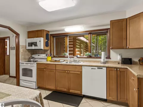 Kitchen - 8646 Deadstream Rd, Honor, MI 49640 photo 6 of 6
