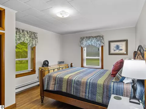 Bedroom - 8646 Deadstream Rd, Honor, MI 49640 photo 9 of 10