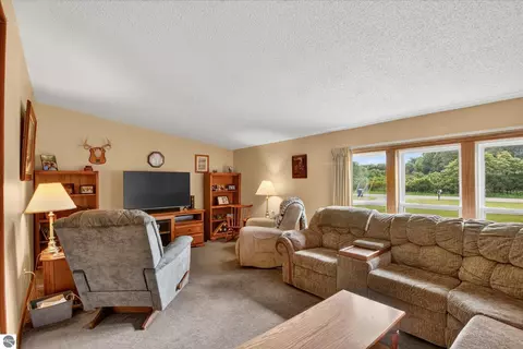 Living - 3333 N Ferris Rd, Sumner, MI 48889 photo 1 of 3