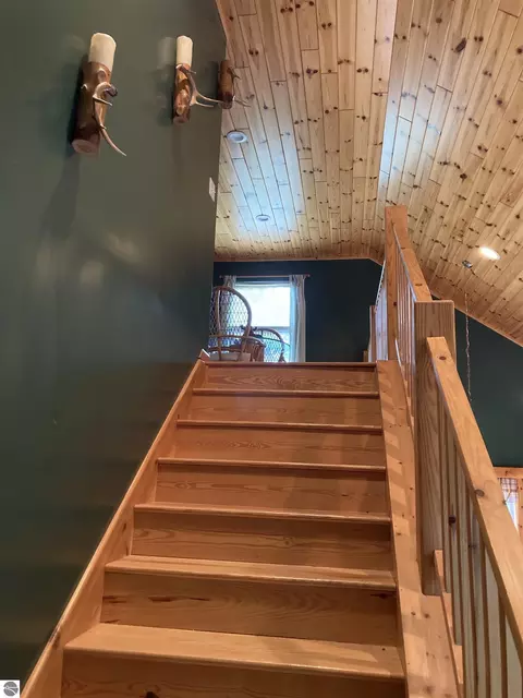Entry Way - 1875 Richardson Rd, Mio, MI 48647 photo 6 of 6