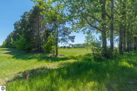 0000 W Ryant Rd, Maple City, MI 49664