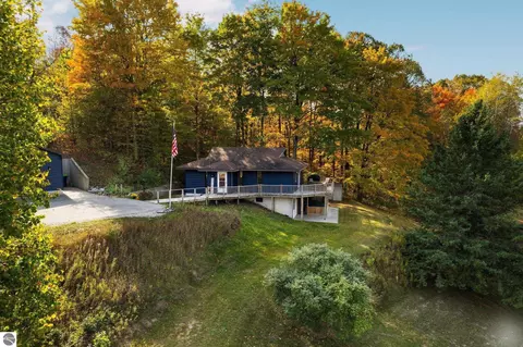 4525 Strait Rd, Traverse City, MI 49685