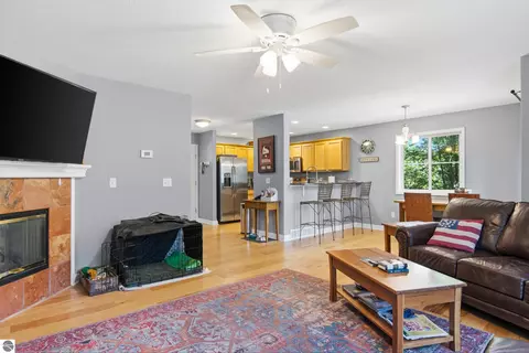 4138 Sherwood Forest Dr, Traverse City, MI 49686