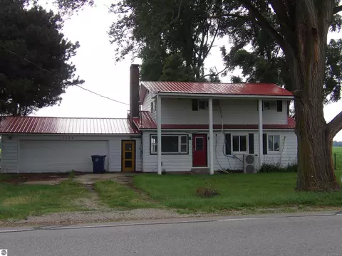 11500 N State, Saint Louis, MI 48880