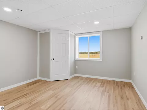 Bedroom - 8325 Schell Rd, Buckley, MI 49620 photo 6 of 6