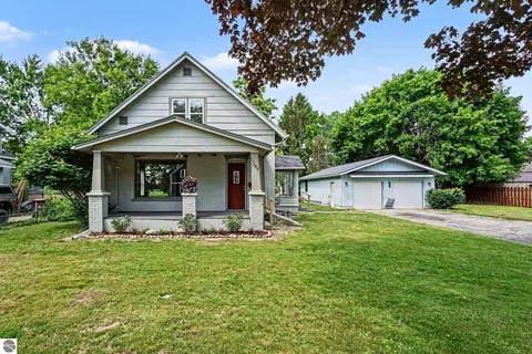 1309 Rosedale St, Alma, MI 48801