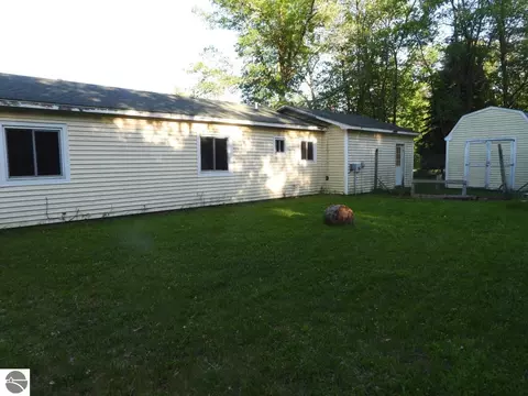 4075 N Markey Rd, Roscommon, MI 48653 photo 8