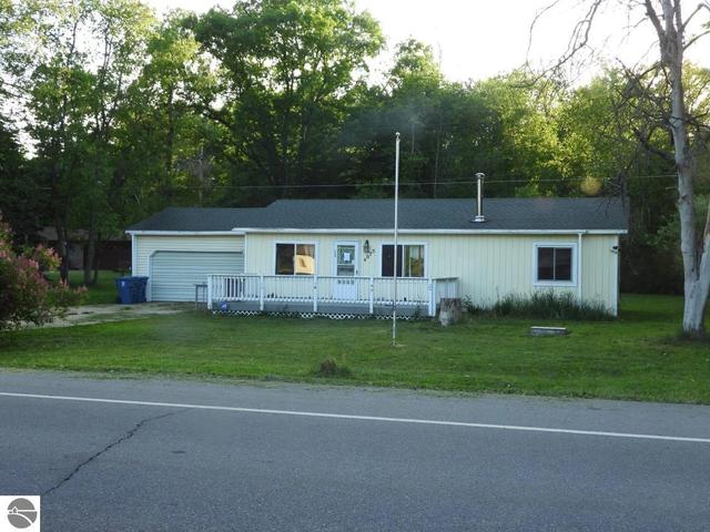 4075 N Markey Rd, Roscommon, MI 48653