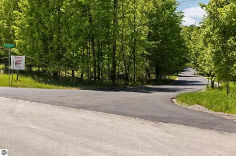 F Retreats Way, Rapid City, MI 49676