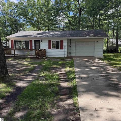 3661 Little Island Dr, National City, MI 48748