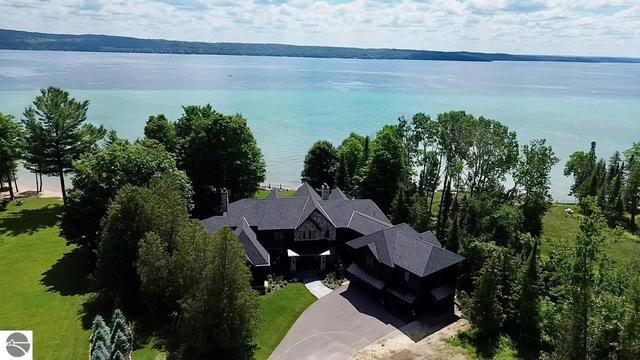 607 NW Torch Lake Dr, Kewadin, MI 49648