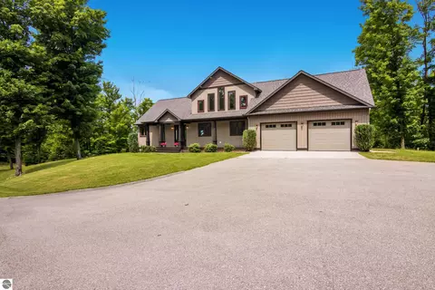 5474 Lackey Rd, Williamsburg, MI 49690
