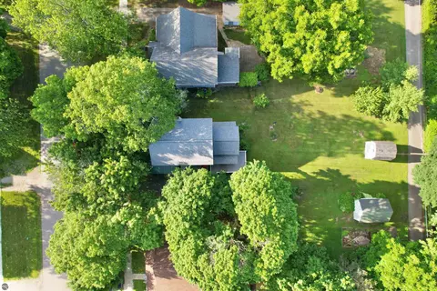 414 N Maple St, Ithaca, MI 48847 photo 5