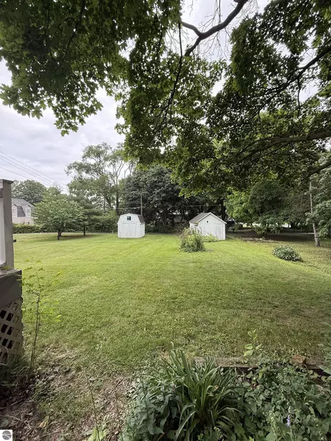 414 N Maple St, Ithaca, MI 48847 photo 14
