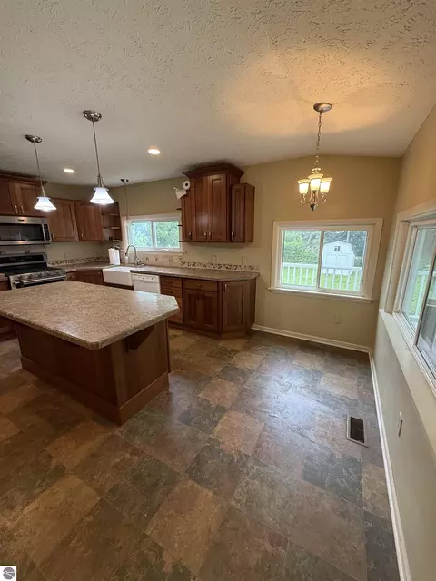 414 N Maple St, Ithaca, MI 48847 photo 22