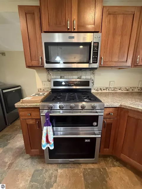 414 N Maple St, Ithaca, MI 48847 photo 23