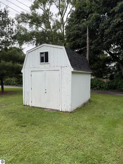 414 N Maple St, Ithaca, MI 48847 photo 19