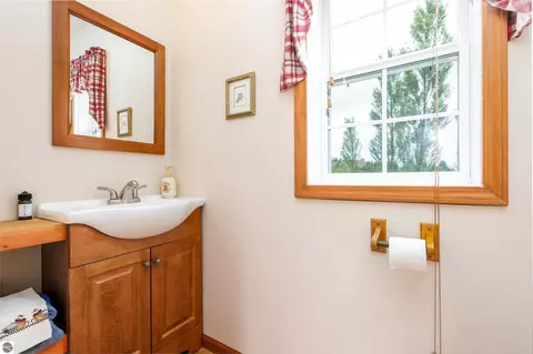 Bath - 5680 Gorivan Rd, Frankfort, MI 49635 photo 4 of 4