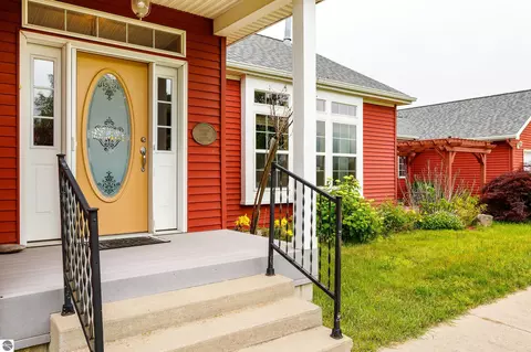 Exterior - 5680 Gorivan Rd, Frankfort, MI 49635 photo 2 of 8