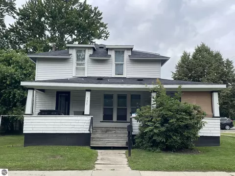 125 Cedar Ave, Alma, MI 48801 photo 1