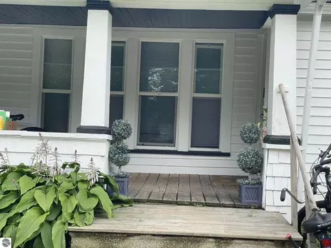 125 Cedar Ave, Alma, MI 48801 photo 4