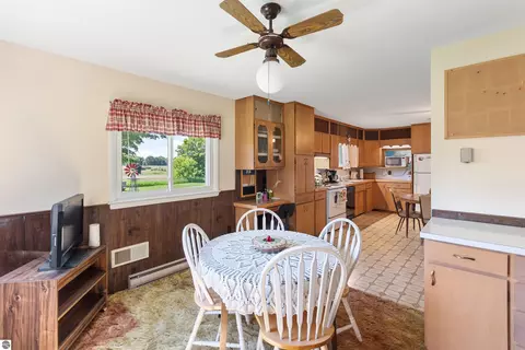 Dining - 3102 S 9 Rd, Harrietta, MI 49638 photo 3 of 3