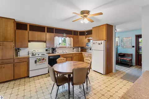 Kitchen - 3102 S 9 Rd, Harrietta, MI 49638 photo 4 of 4