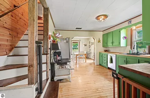 Kitchen - 7615 Pleasant Hill Rd, Ellsworth, MI 49729 photo 1 of 4