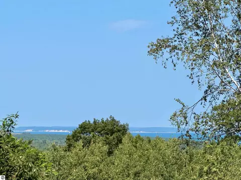 lot9 W Harbour Rdg, Maple City, MI 49664
