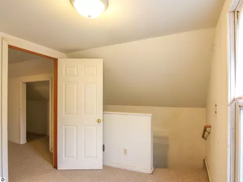 Bedroom - 21935 Read Rd, Copemish, MI 49625 photo 4 of 7