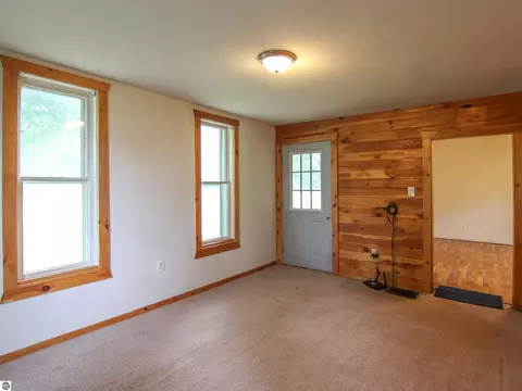 Living - 21935 Read Rd, Copemish, MI 49625 photo 5 of 6