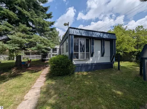 Exterior - 3525 E City Limits Rd, Standish, MI 48658 photo 2 of 16