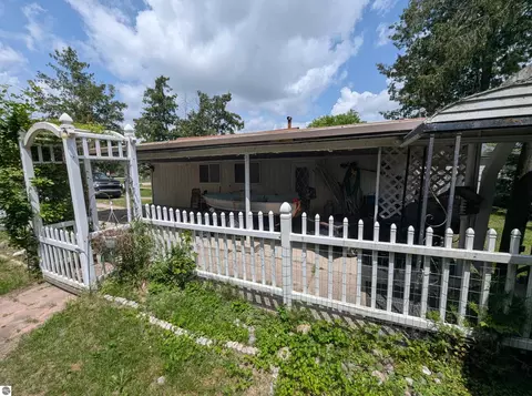 Exterior - 3525 E City Limits Rd, Standish, MI 48658 photo 14 of 16