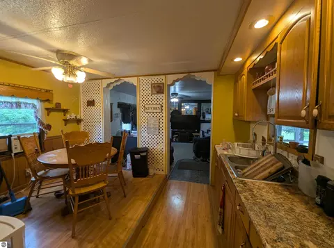 Kitchen - 3525 E City Limits Rd, Standish, MI 48658 photo 6 of 6