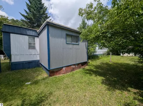 Exterior - 3525 E City Limits Rd, Standish, MI 48658 photo 12 of 16