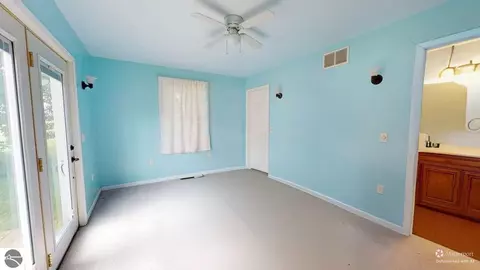 Bedroom - 8611 S Wise Rd, Shepherd, MI 48883 photo 6 of 12
