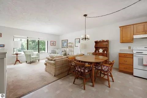 Dining - 11255 E Fort Rd #E-2, Suttons Bay, MI 49682 photo 1 of 1