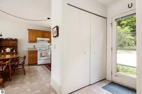 Entry Way - 11255 E Fort Rd #E-2, Suttons Bay, MI 49682 photo 1 of 2