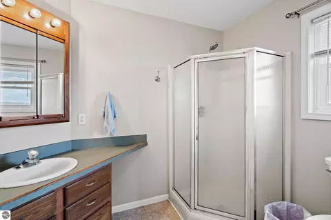 Bath - 6268 E M-72, Kalkaska, MI 49646 photo 1 of 3