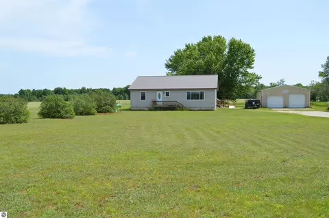 Exterior - 6268 E M-72, Kalkaska, MI 49646 photo 3 of 11