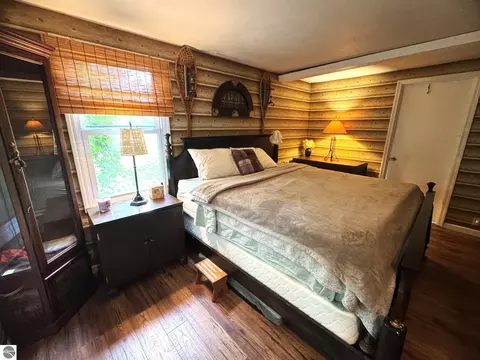 Bedroom - 5251 M-55, Hale, MI 48739 photo 4 of 7