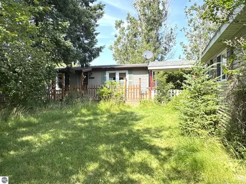 Exterior - 5251 M-55, Hale, MI 48739 photo 3 of 10