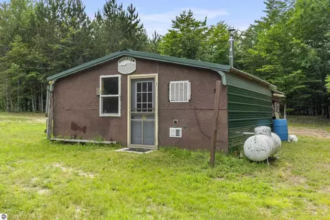 4459 Ely Rd, Honor, MI 49640 photo 31