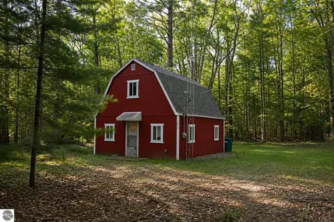 2425 Cora Ln, Prescott, MI 48756