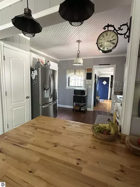 Kitchen - 5437 E 8th St, Au Gres, MI 48703 photo 2 of 6