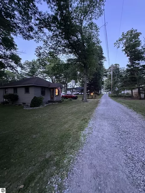 Exterior - 5437 E 8th St, Au Gres, MI 48703 photo 11 of 22